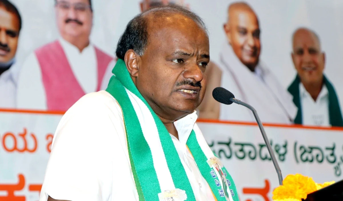 Kumaraswamy targets Karnataka Congress government over FIR against Vokkaliga Math saint