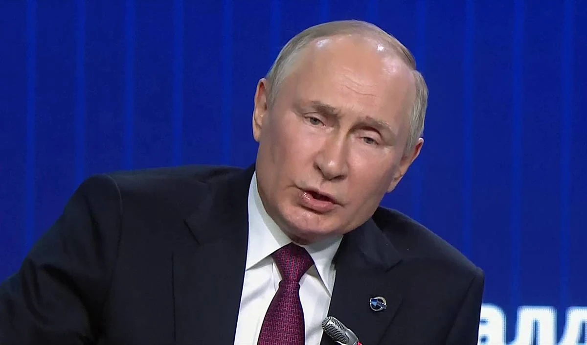 what indication has vladimir putin given regarding ukraine war in his annual press conference