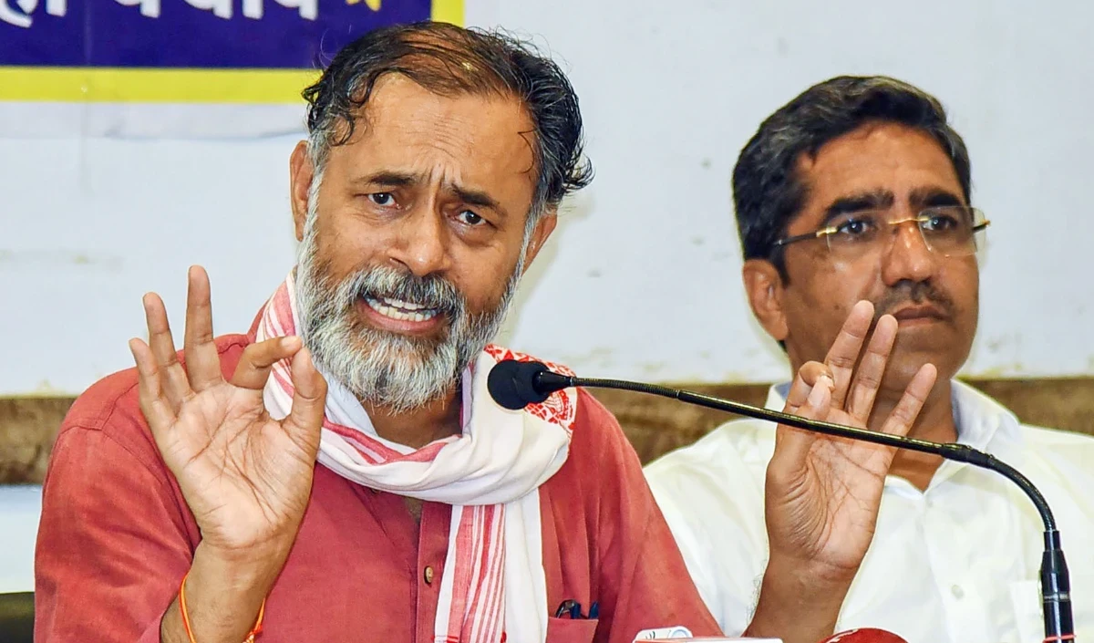 yogendra yadav large 1856 166.webp