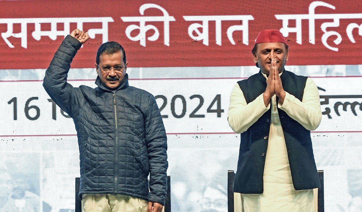 kejriwal akhilesh large 1102 144