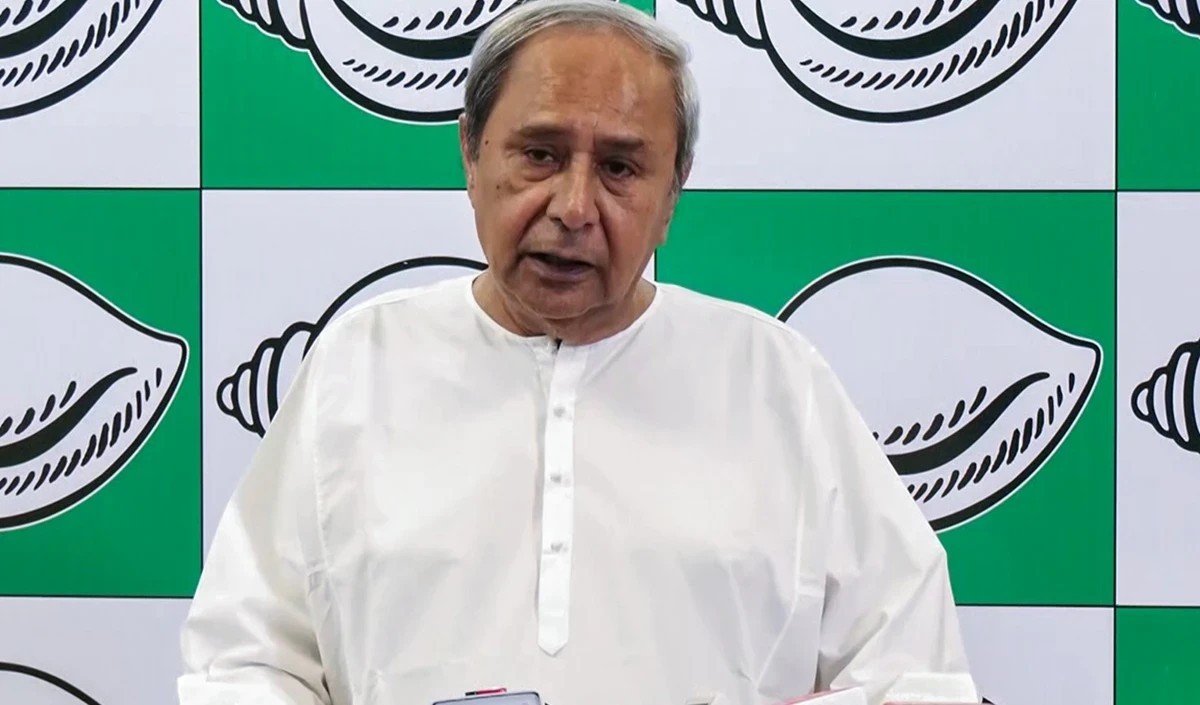 naveen patnaik large 2008 166