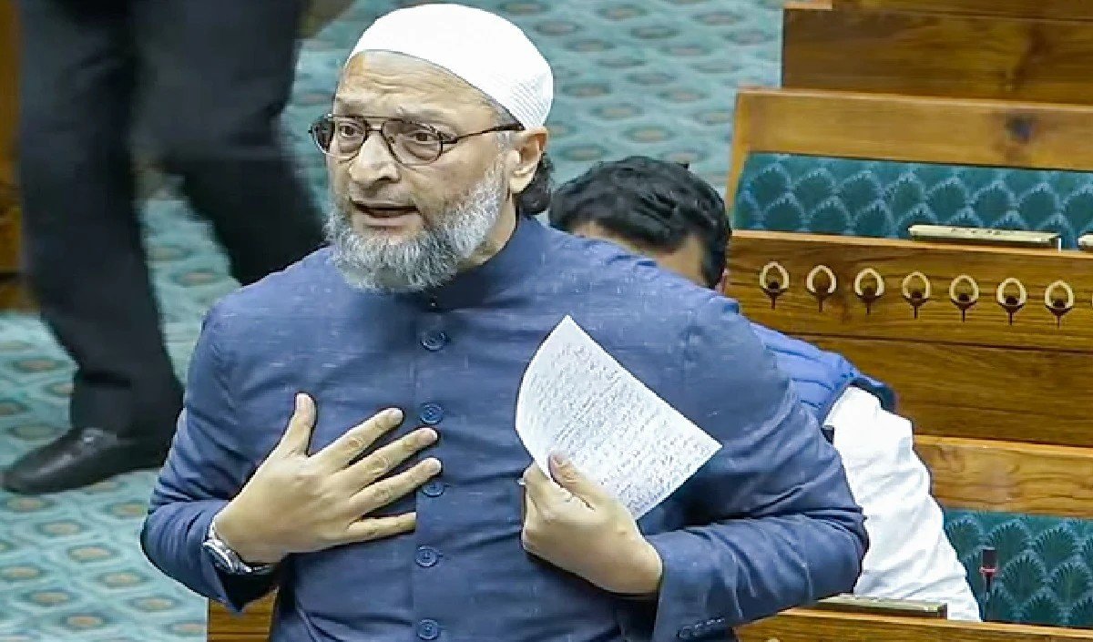 There is no benefit in Prime Minister Modi sending chadar to Ajmer Dargah: Owaisi