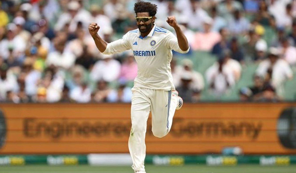 ranji trophy ravindra jadeja took 12 wickets in saurashtra vs delhi