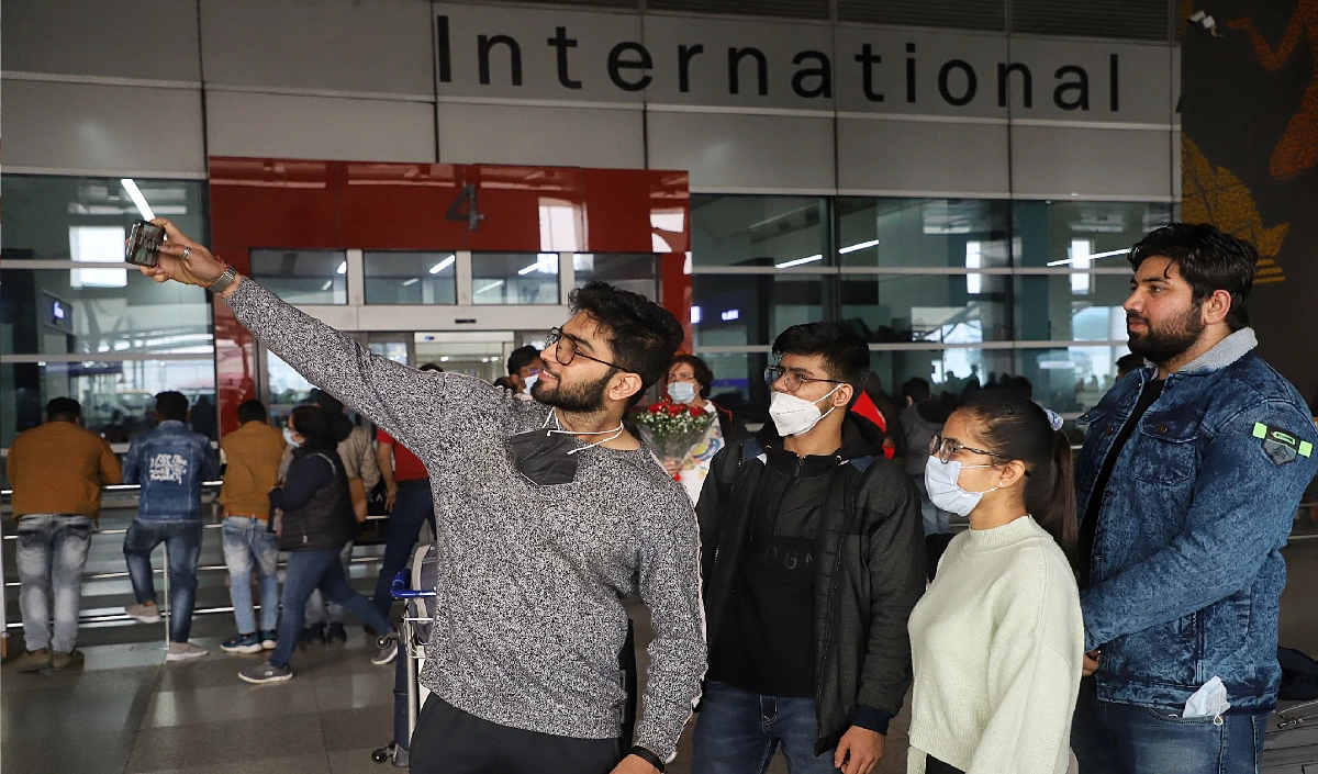 airports large 1531 19.webp