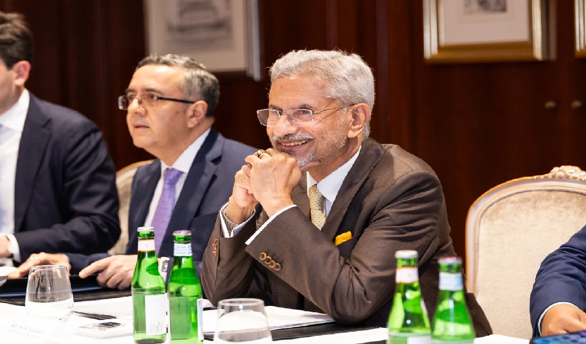 jaishankar large 1625 19.webp