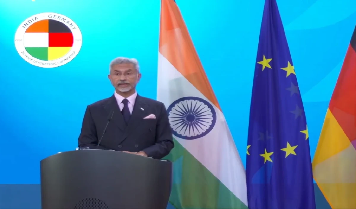 jaishankar strong message to pakistan from germany