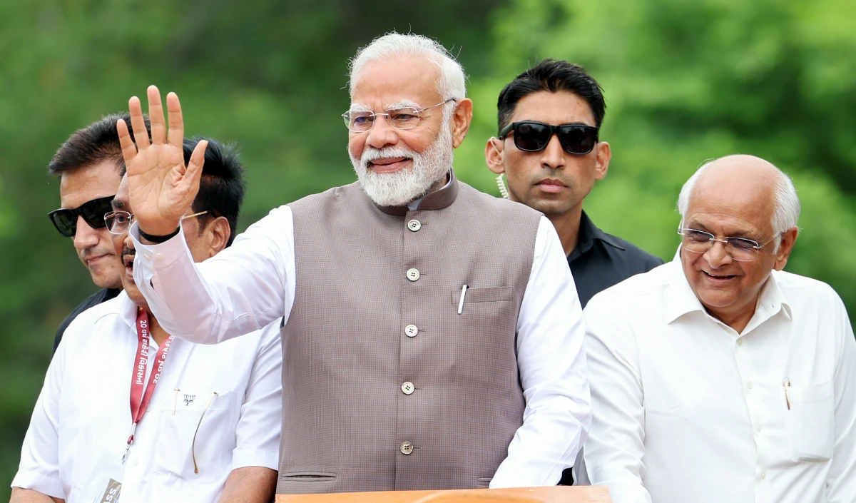 modi large 1702 8.webp