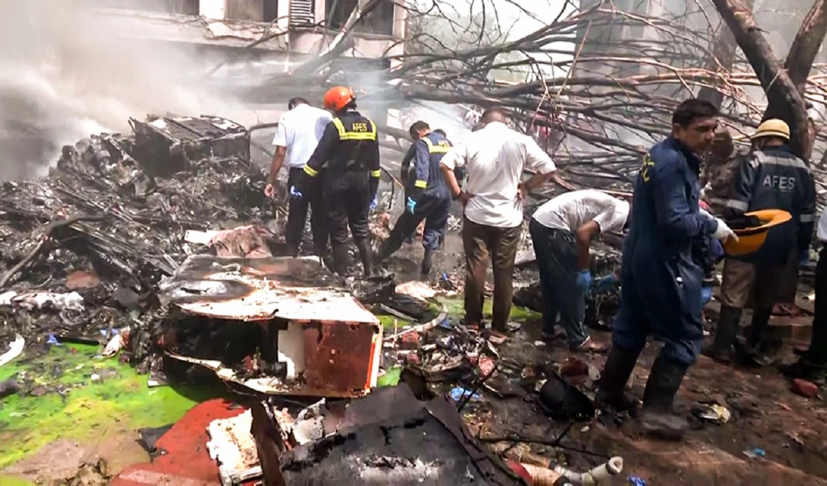 ahmedabad plane crash large 1723 8.webp