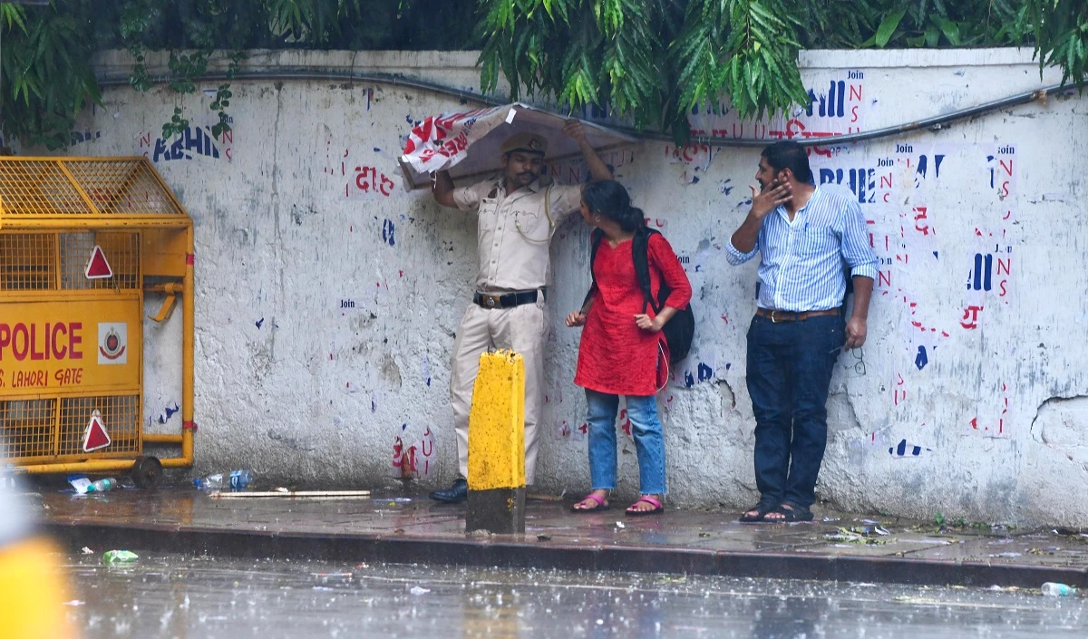 delhi rain large 1707 144.webp
