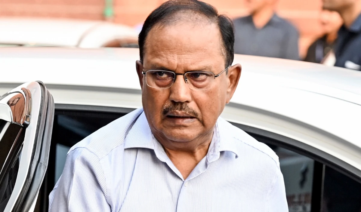 doval large 1755 21.webp