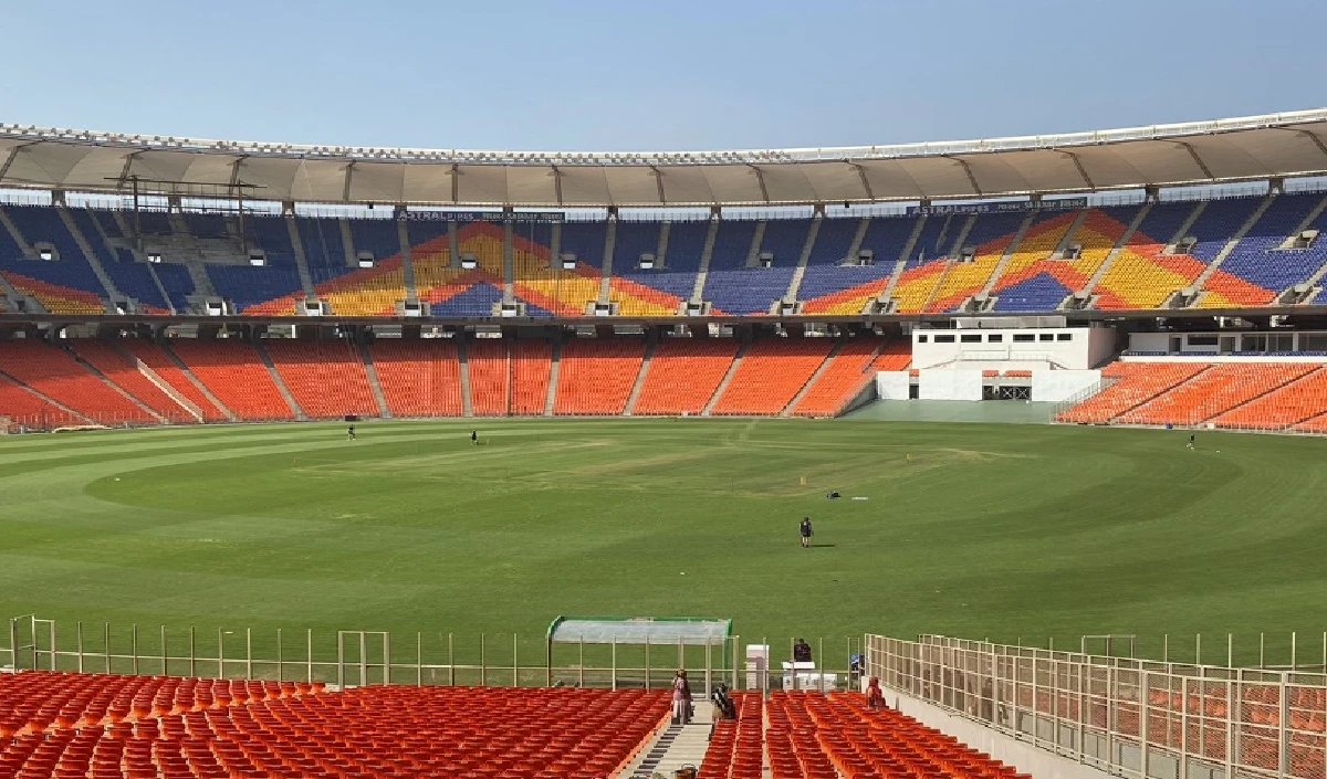 leads stadium large 1504 150.webp