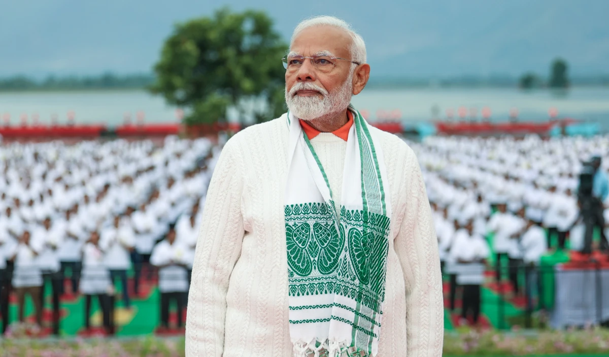 modi large 1957 8.webp
