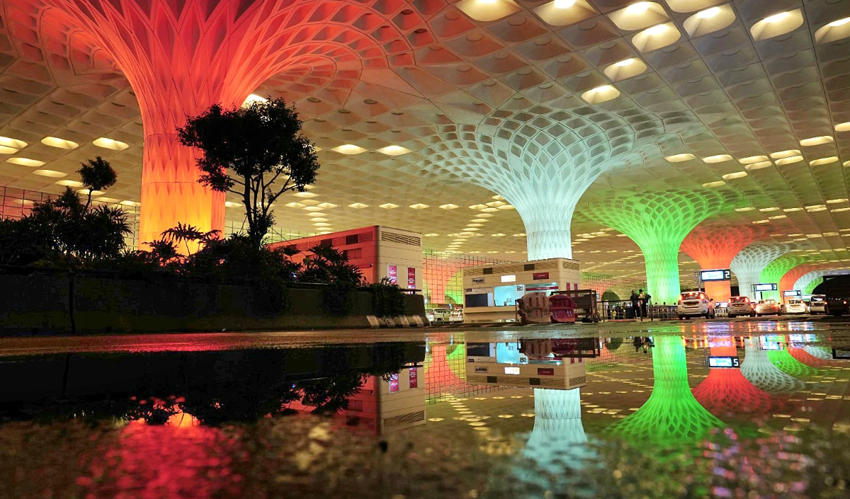 mumbai airport large 1823 153.webp