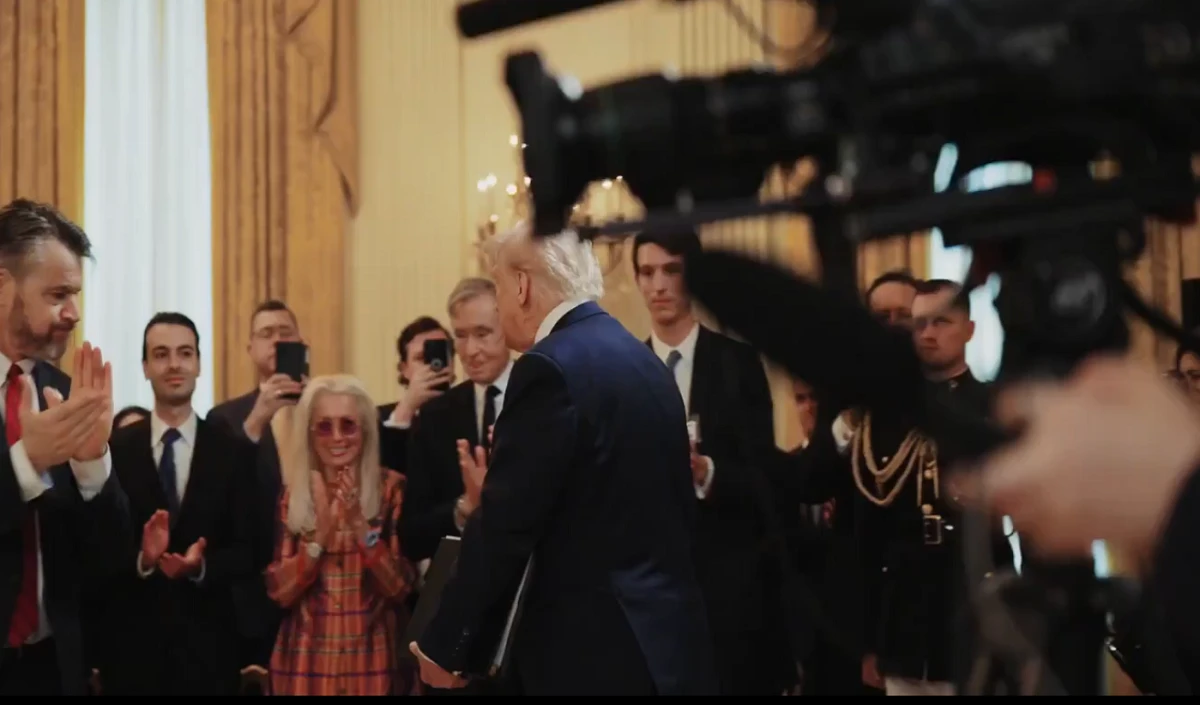 trump large 1333 19.webp